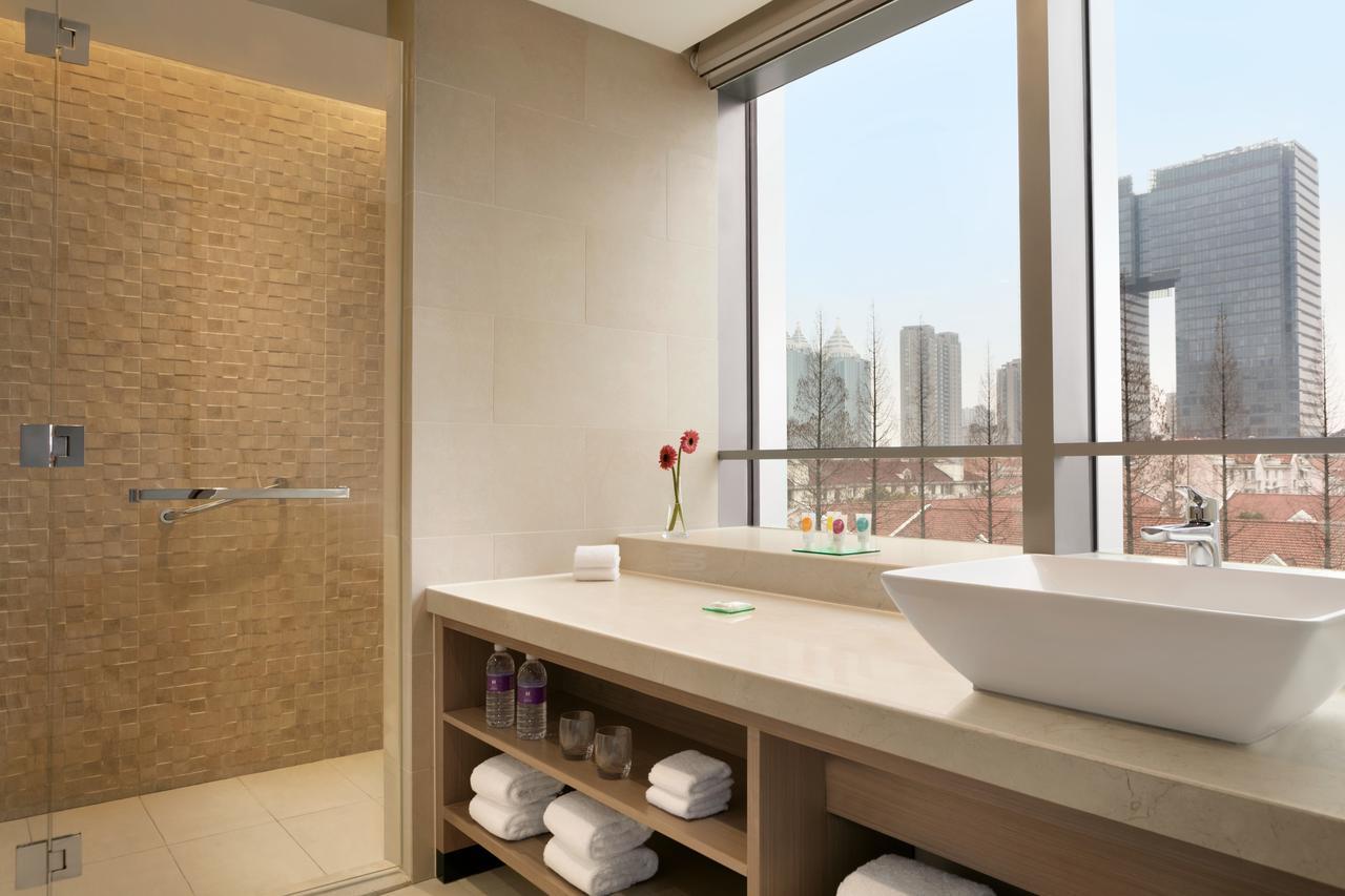 Hyatt Place Shanghai Tianshan Plaza Екстериор снимка